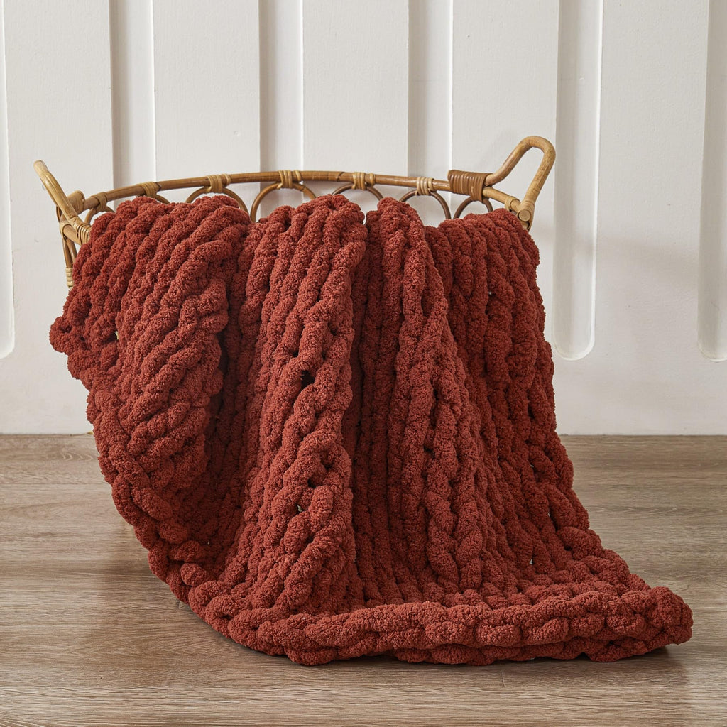 Coastal Cottage Chunky Knit Throw Blanket | Soft Chenille Cozy Sofa Throw